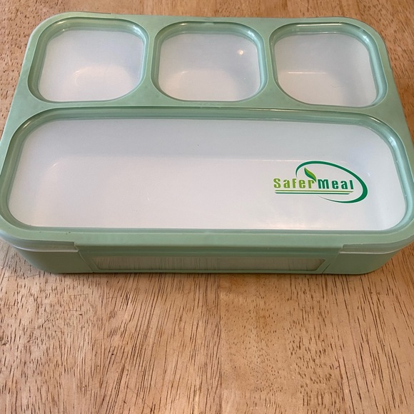 Safer Meal Bento Style Reusable Lunchbox - Picture 1 of 4